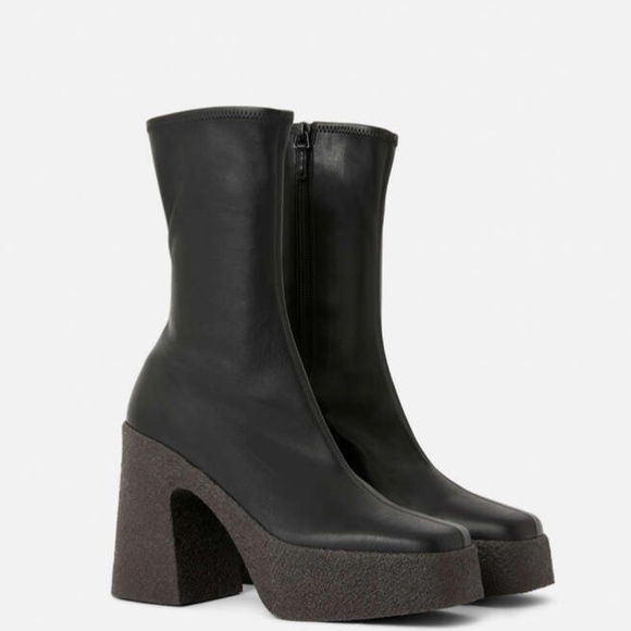 Skyla Chunky Platform Ankle Boots (Size 39) - Picture 2 of 6